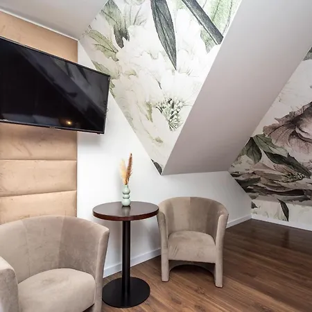 Hotel I Restauracja Stara Kuźnia